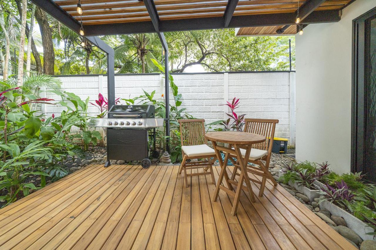 Вилла Playa Potrero - New Modern House, Pool In Guitar Shape - Casa Guitarra Экстерьер фото