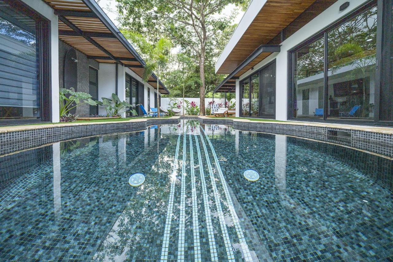 Вилла Playa Potrero - New Modern House, Pool In Guitar Shape - Casa Guitarra Экстерьер фото